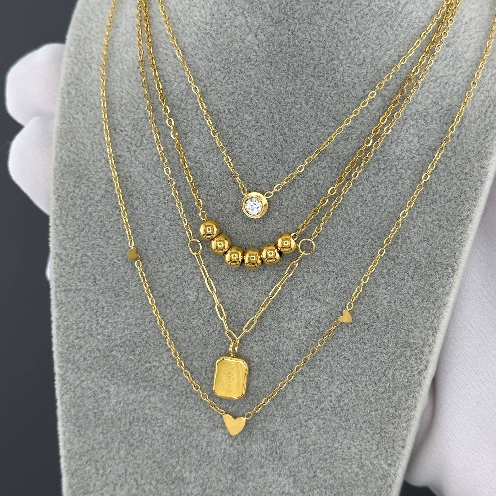 Minimalist Necklace 1