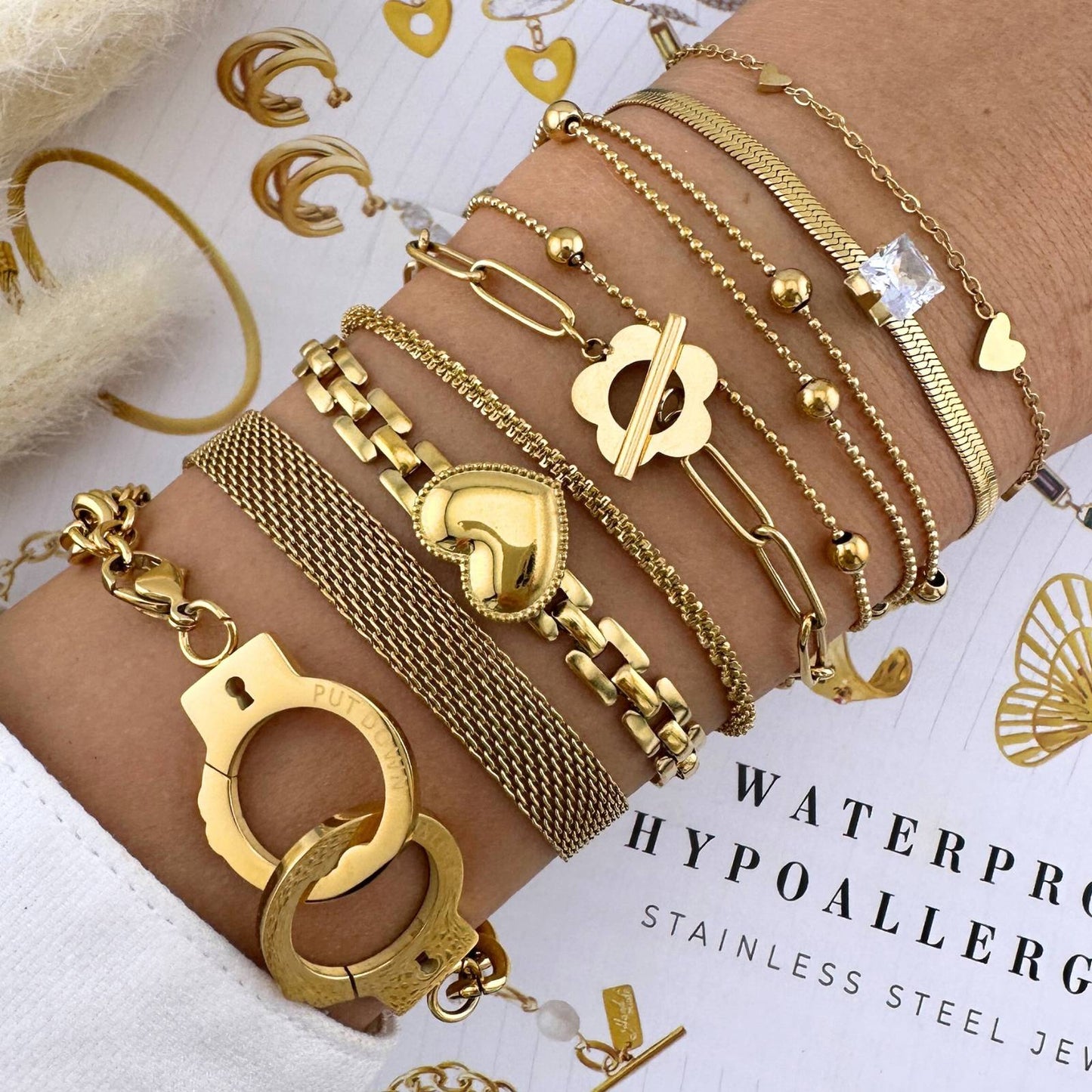 Floral Gold Chain Bracelet | SHB Studio Elegant Gift Jewellery | Waterproof Modern Bracelet for Her