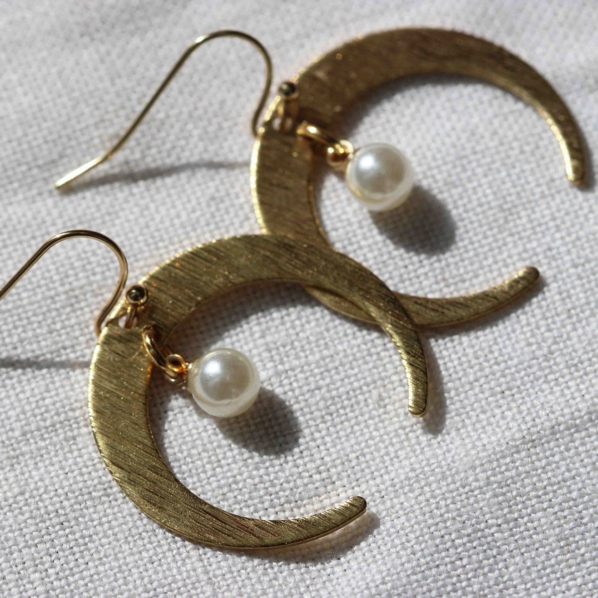 gold moon earrings with a small pearl 1drop