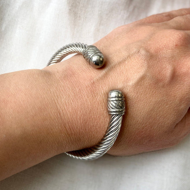 Unisex Open Cuff Bracelet - Bangle Braceletb 2