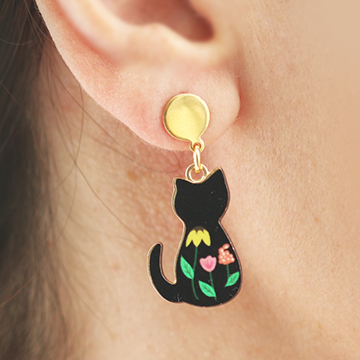 Black Cat Dangle Earrings 2