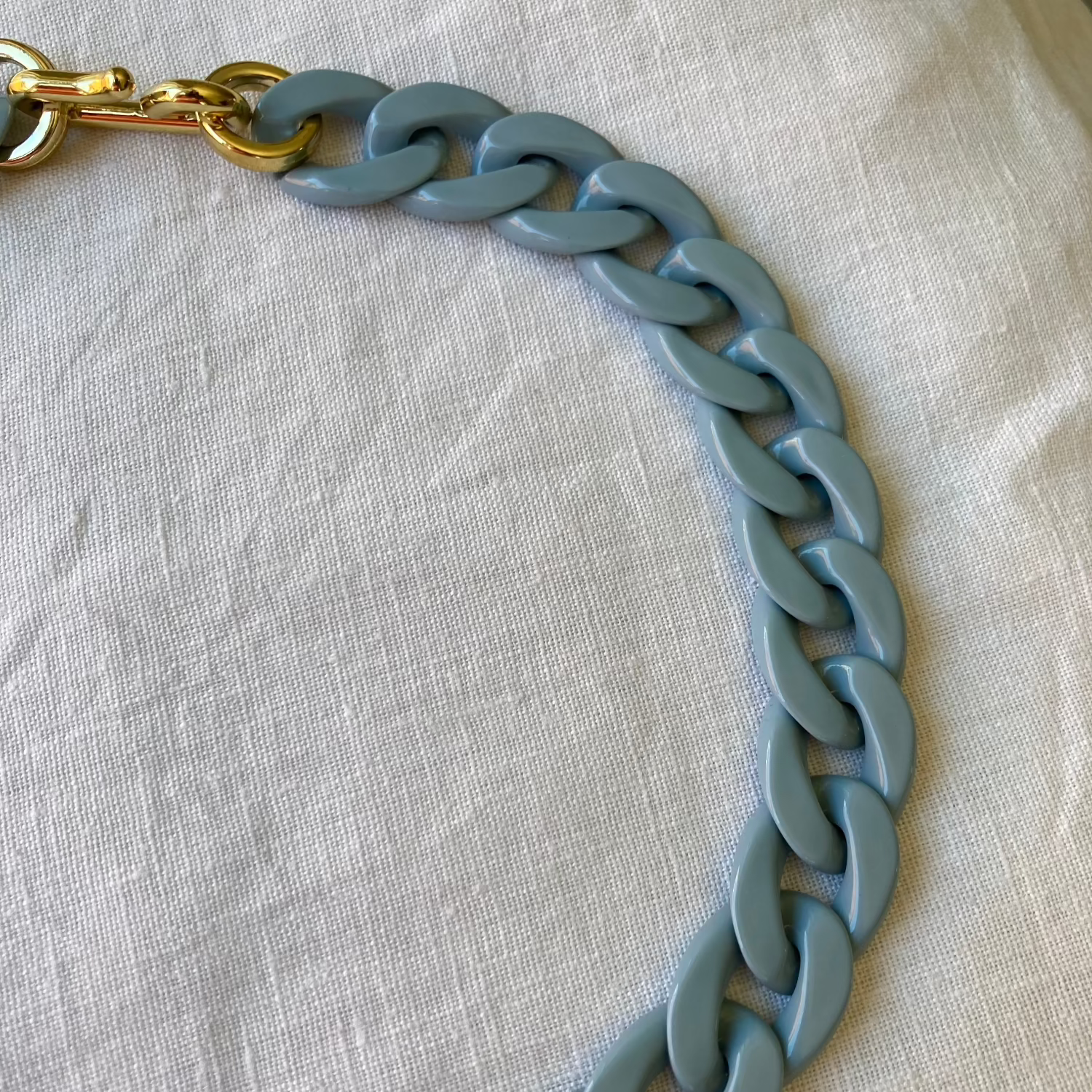 Matte Blue Acrylic Chain Necklace 1