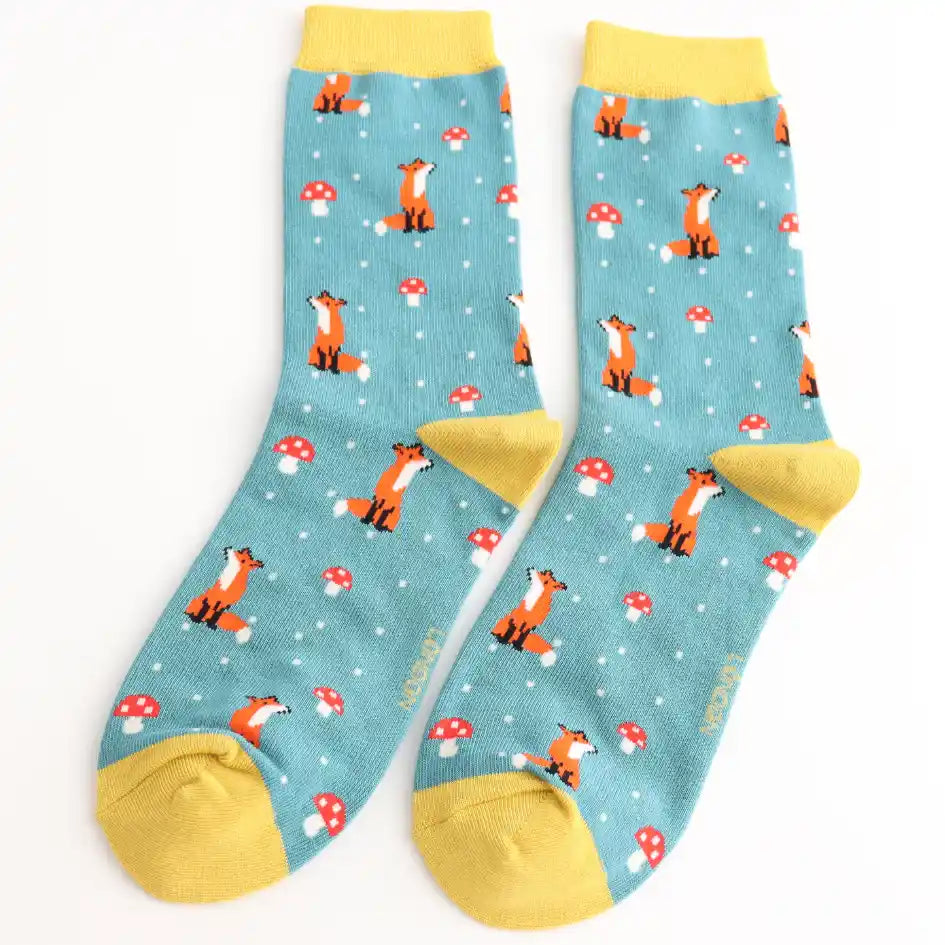 socks fox mushroom