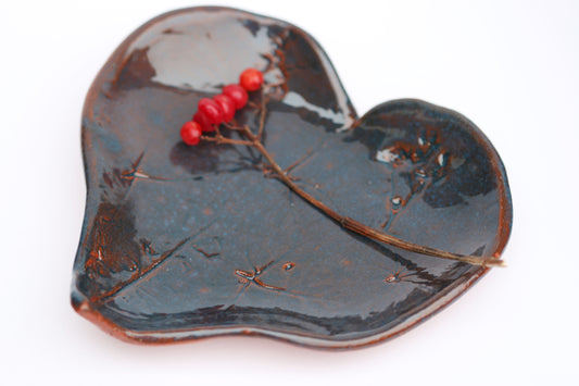 terracotta ceramic design heart shape