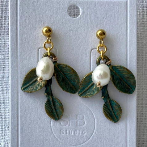 Antique Colour Leaf and Pearl Earrings