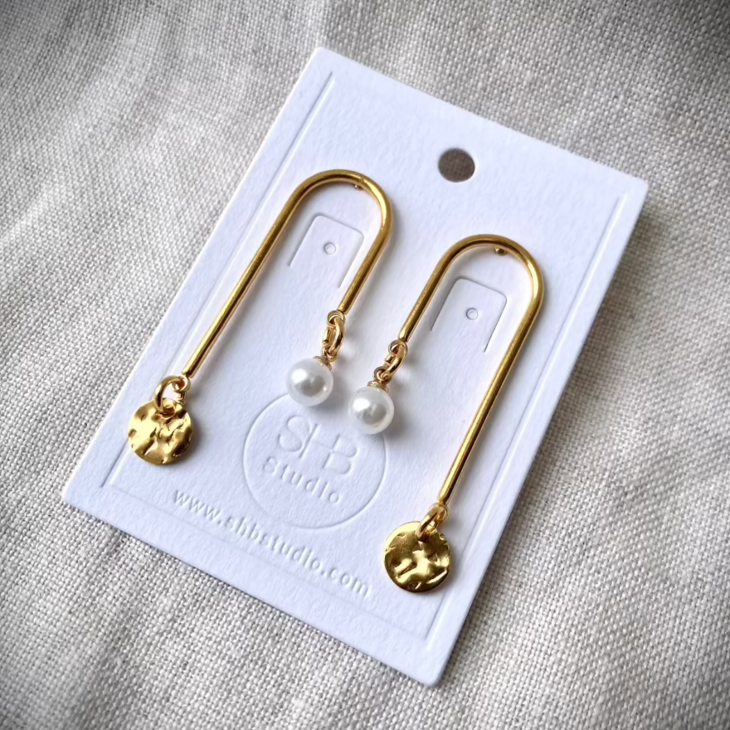 U-Shaped Gold Earrings 2