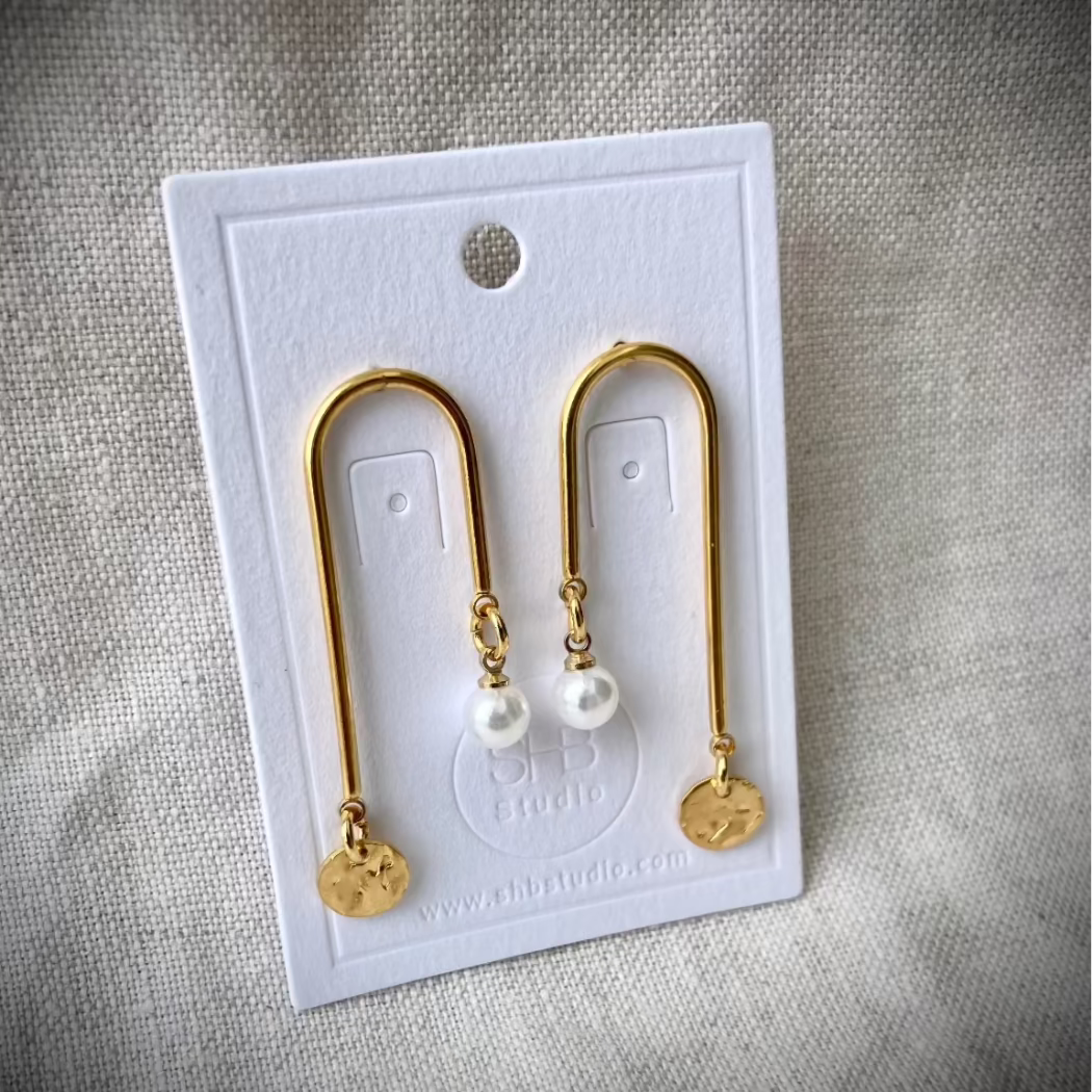 U-Shaped Gold Earrings | Pearl & Textured Disc Design 2