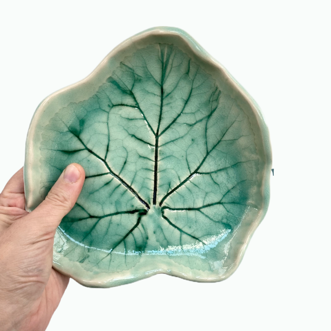Leaf Dish-Handmade Ceramic
