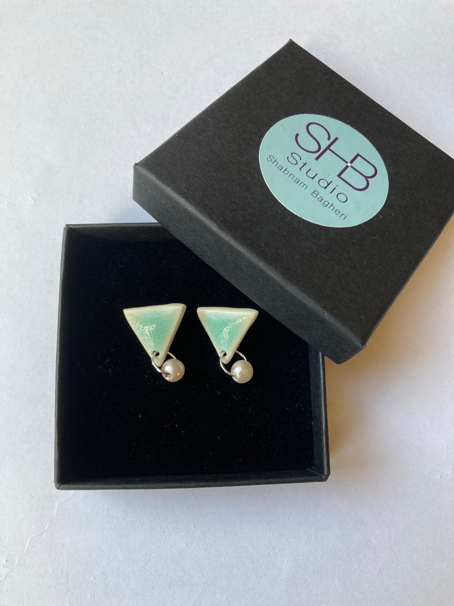 Triangle and pearl Light green studs , Sterling silver
