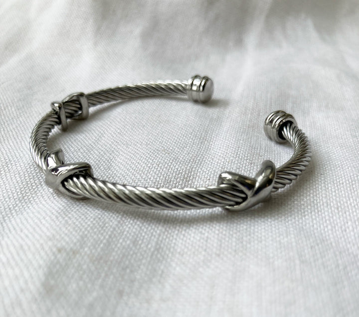 Silver Cable Cuff Bracelet – Stainless Steel Bangle for Everyday Strength 6
