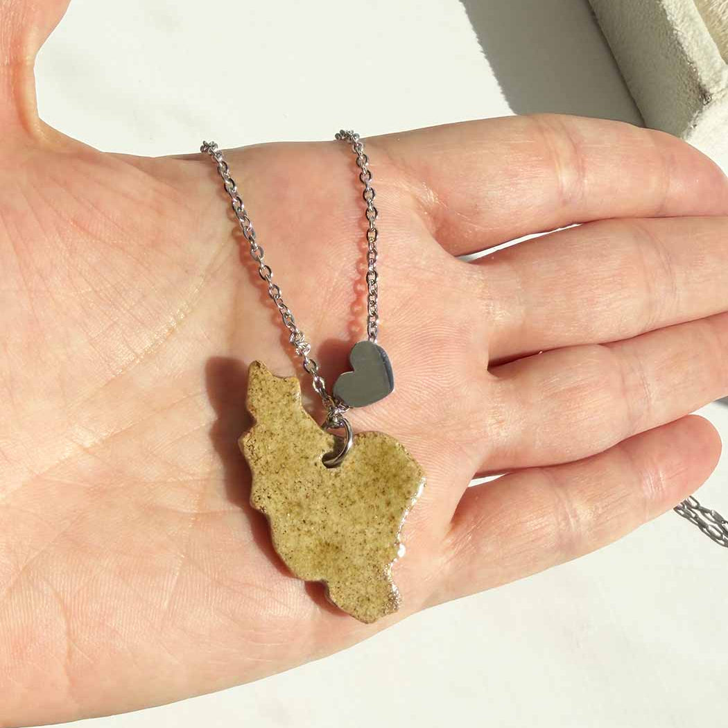 Iran map ceramic glazed yellow iron oxide glazed with stainless steel heart chain-1