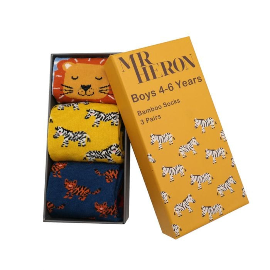 3 pair bamboo socks for kids safari pattern.