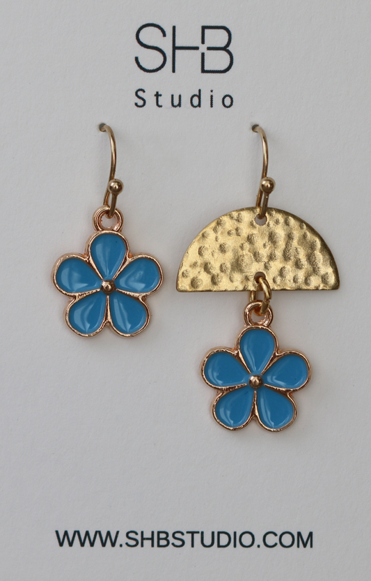 Asymmetrical Blue Flower Drop Earrings-E40