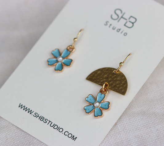 Asymmetrical Blue Flower Drop Earrings-E42