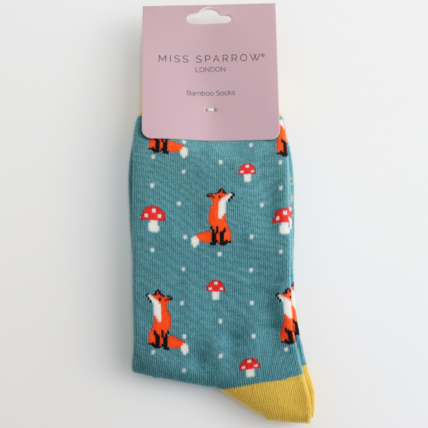 socks fox mushroom 1
