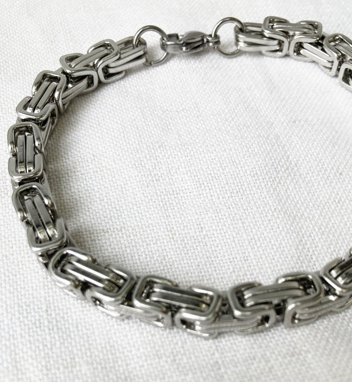 Tarnish Resistant Stainless Steel Byzantine Chain Bracelets 1