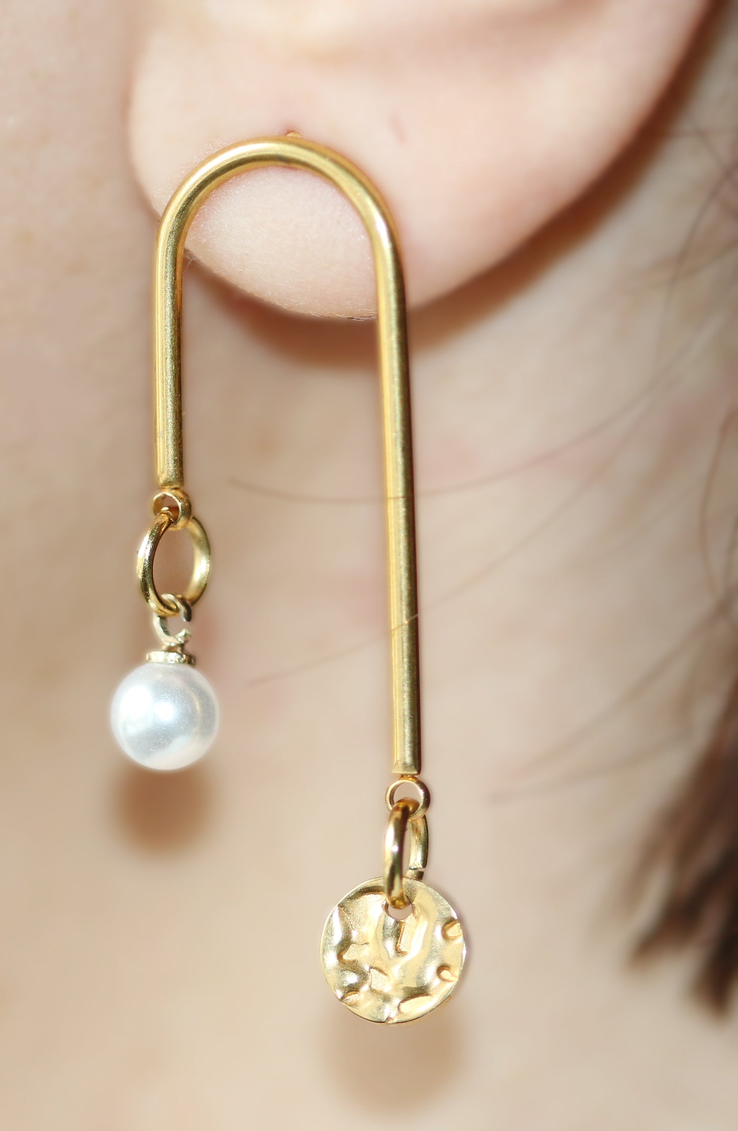 U Shape Earrings and Gold Pearl
